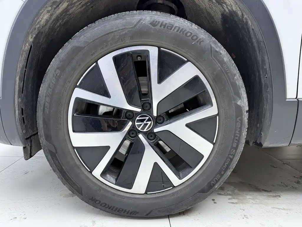 Tayron 280 TSI 2 WD Luxury Plus Advanced