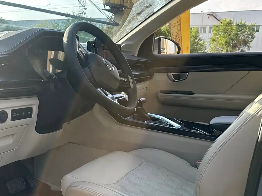 Wuling Xingchen 1.5 T CVT Star Shine