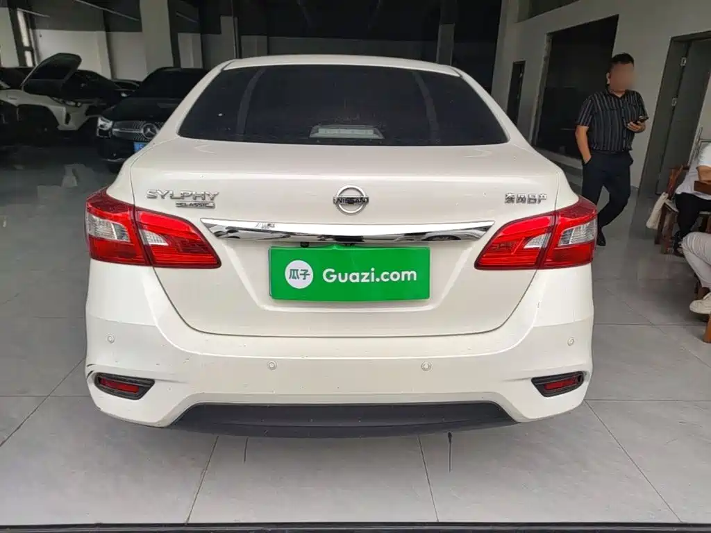 Sylphy Classic 1.6 XE CVT Comfort