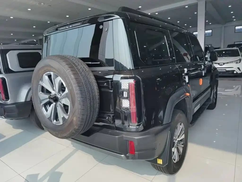 BAIC BJ40 2.0 T New City Hunter Supreme