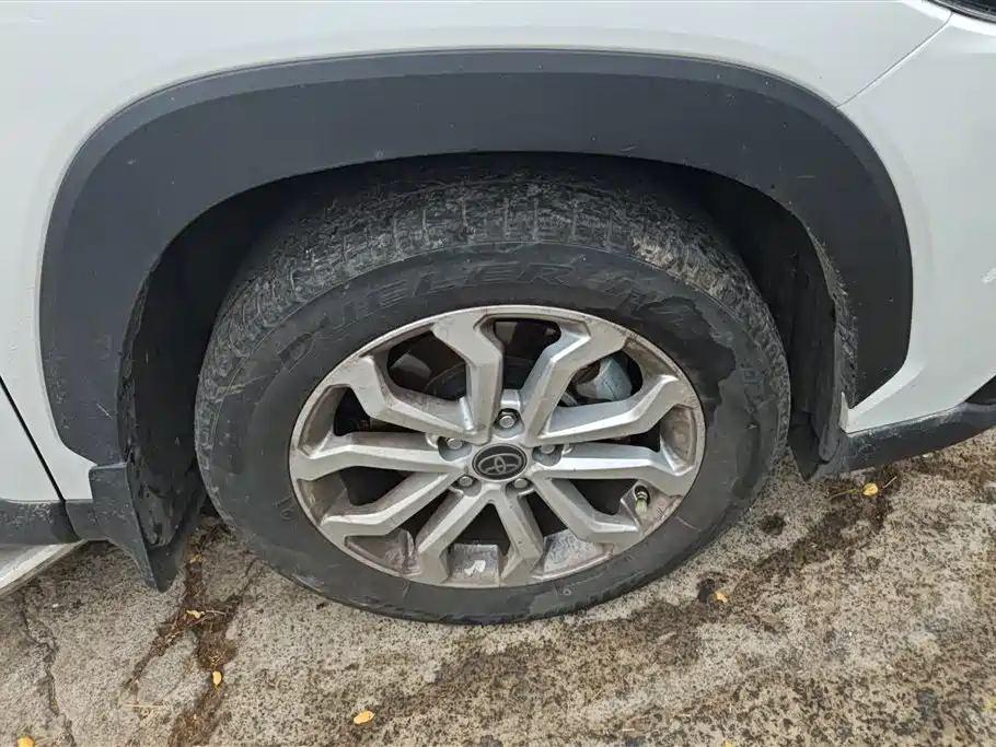 Frontlander 2.0 L CVT Leading