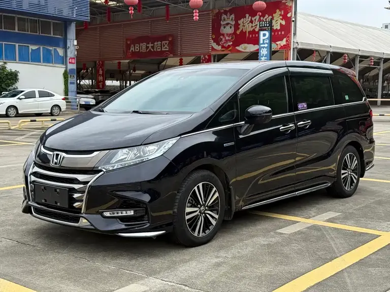 Honda Odyssey 2.0 L Sharp· Smart Enjoyment