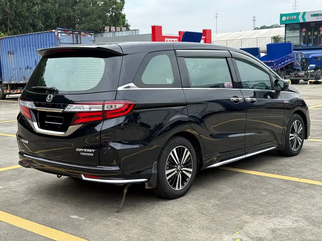 Odyssey 2.0 L Sharp· Smart Enjoyment