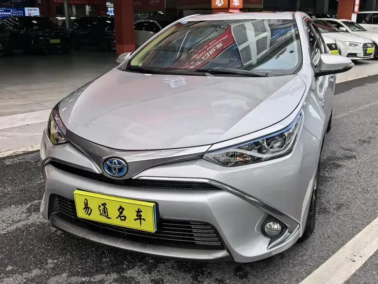 Toyota Levin Dual Engine 1.8 H GS-L E-CVT Leading
