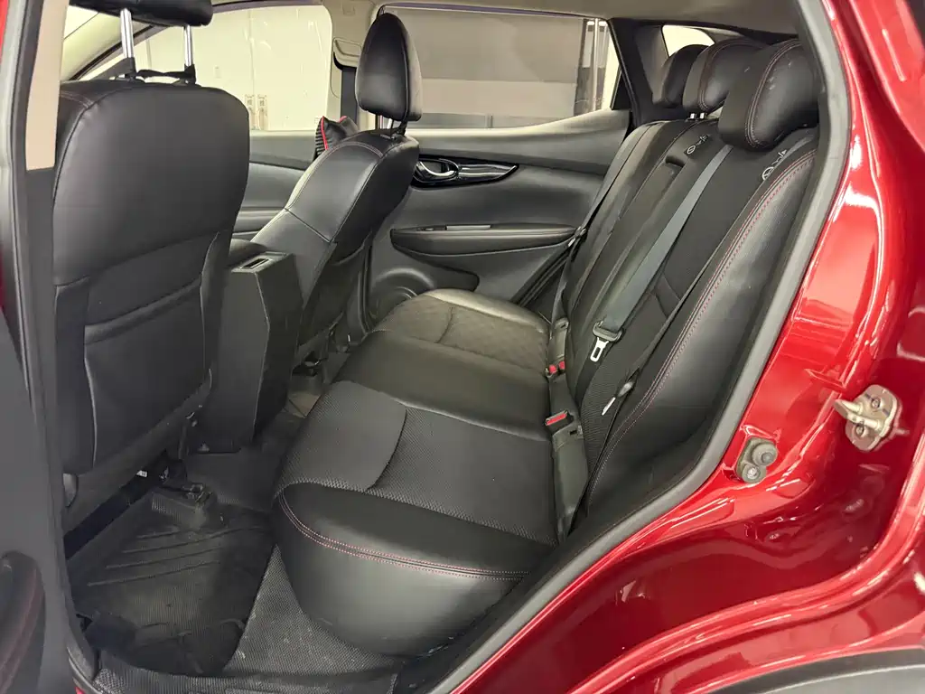 Qashqai 2.0 L CVT Luxury