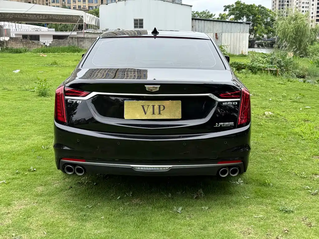 Cadillac CT6 28 T Luxury