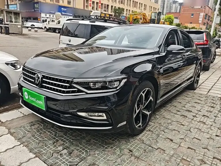 Volkswagen Magotan 200 10 K Commemorative 330 TSI DSG Luxury