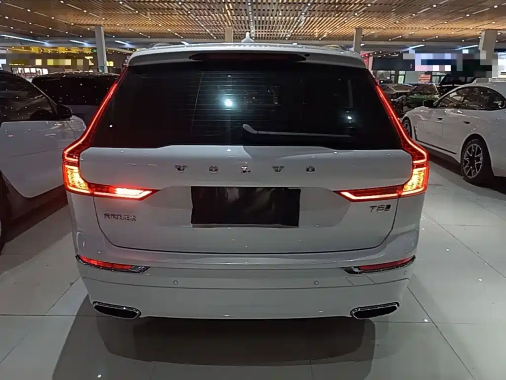 Volvo XC60 T5 4 WD Smart Vision Luxury