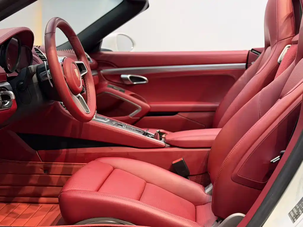 Porsche 718 Boxster 2.0 T