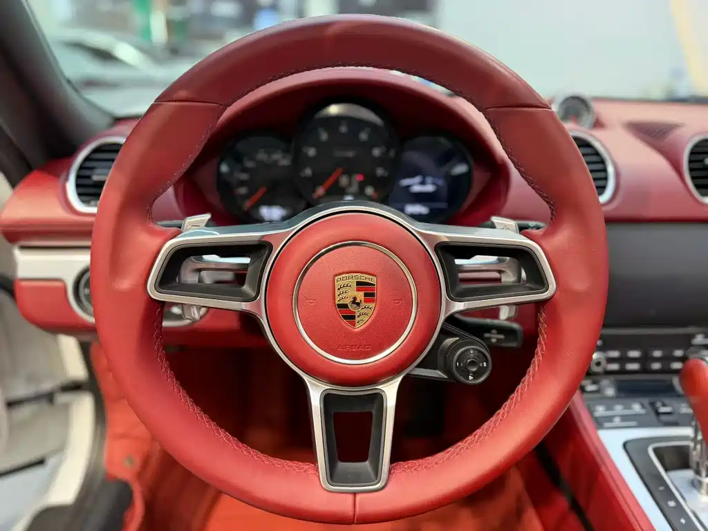 Porsche 718 Boxster 2.0 T