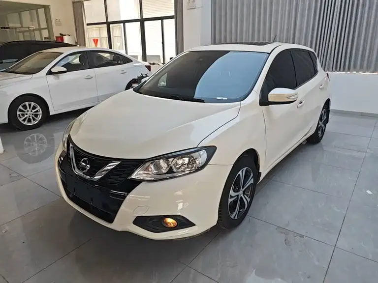 Nissan Tiida 1.6 L CVT Smart Travel CN-VI