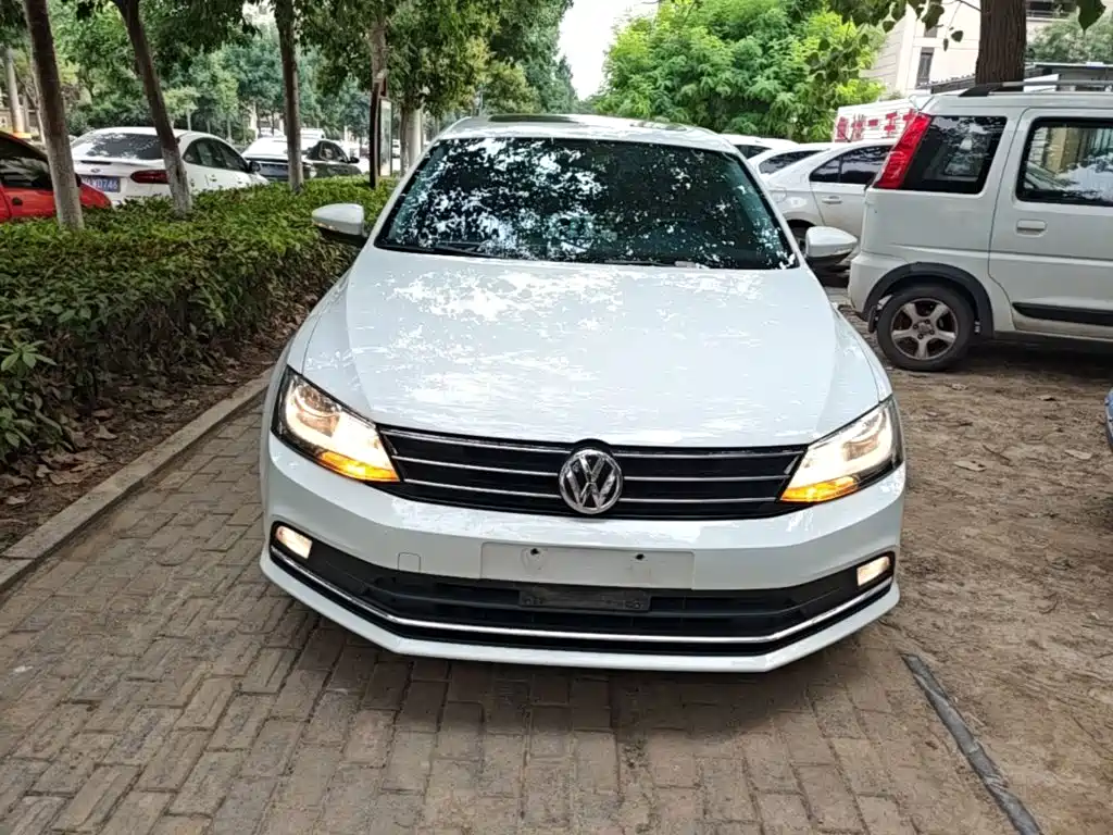 Sagitar 180 TSI DSG Premium Enjoyment