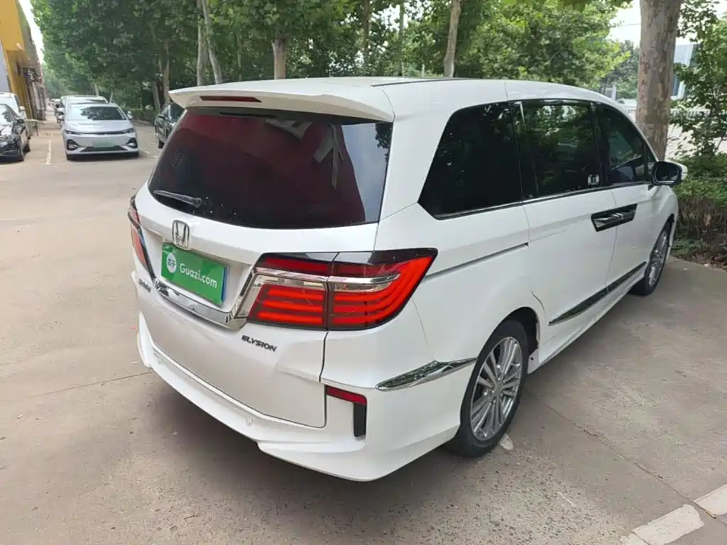 Elysion 2.4 L Classic