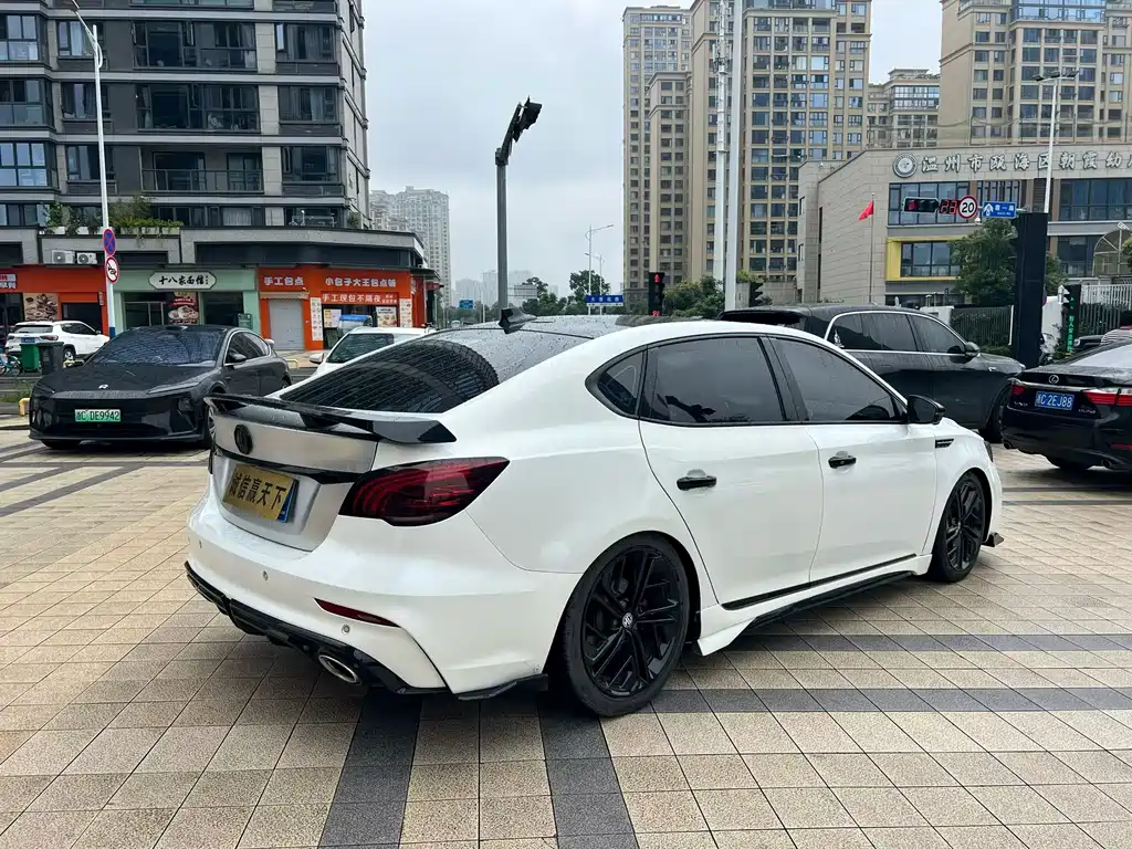 MG6 1.5 T Auto Trophy Flagship