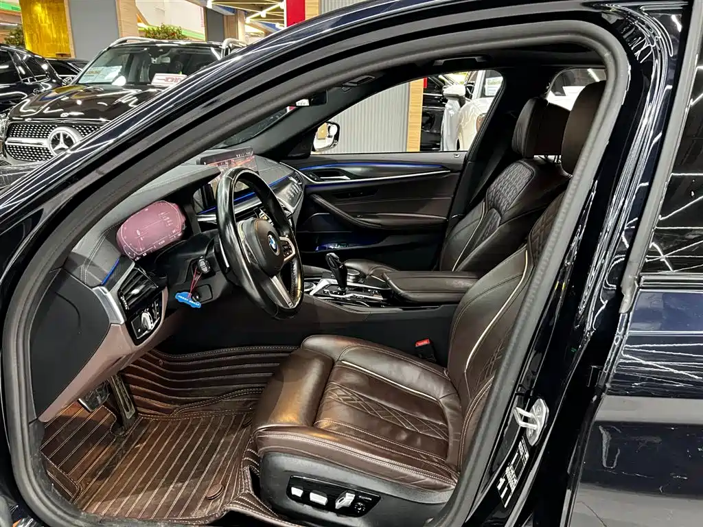 BMW 5 Series (Import) Facelift 540 i Style M Sport Package