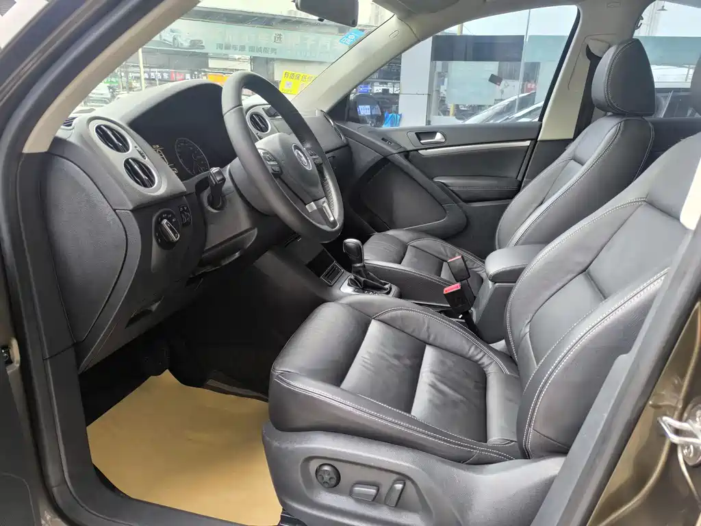 Tiguan 300 TSI Auto 2 WD Silk Road Comfort