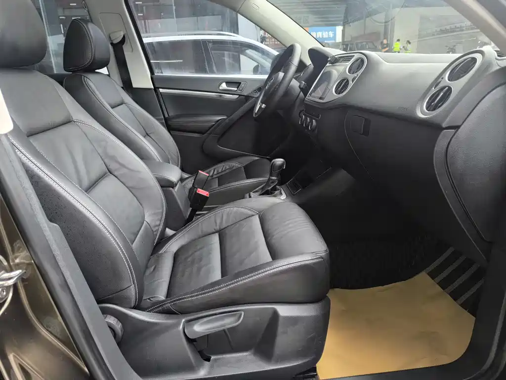 Tiguan 300 TSI Auto 2 WD Silk Road Comfort