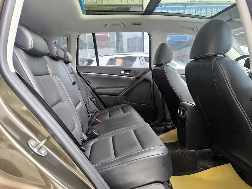 Tiguan 300 TSI Auto 2 WD Silk Road Comfort