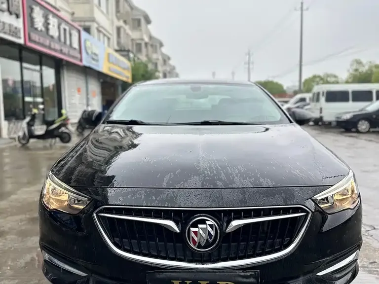 Buick Regal 20 T Elite CN-VI