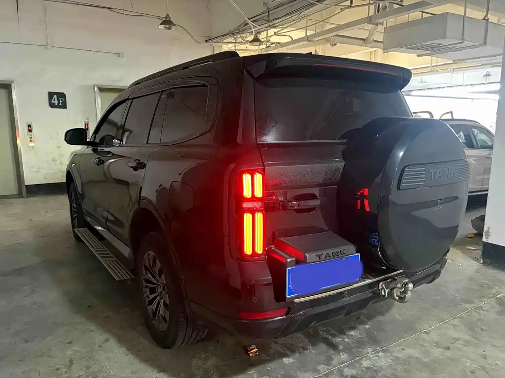 Tank 500 3.0 T Sport Realm 5-seat