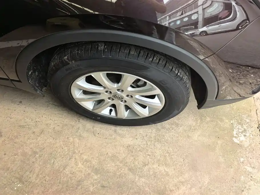 Envision Plus 20 T 2 WD Leading