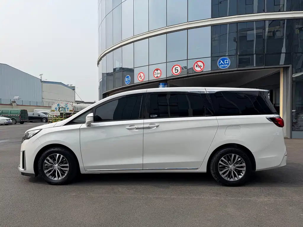 Buick GL8 ES LaCrosse Comfort