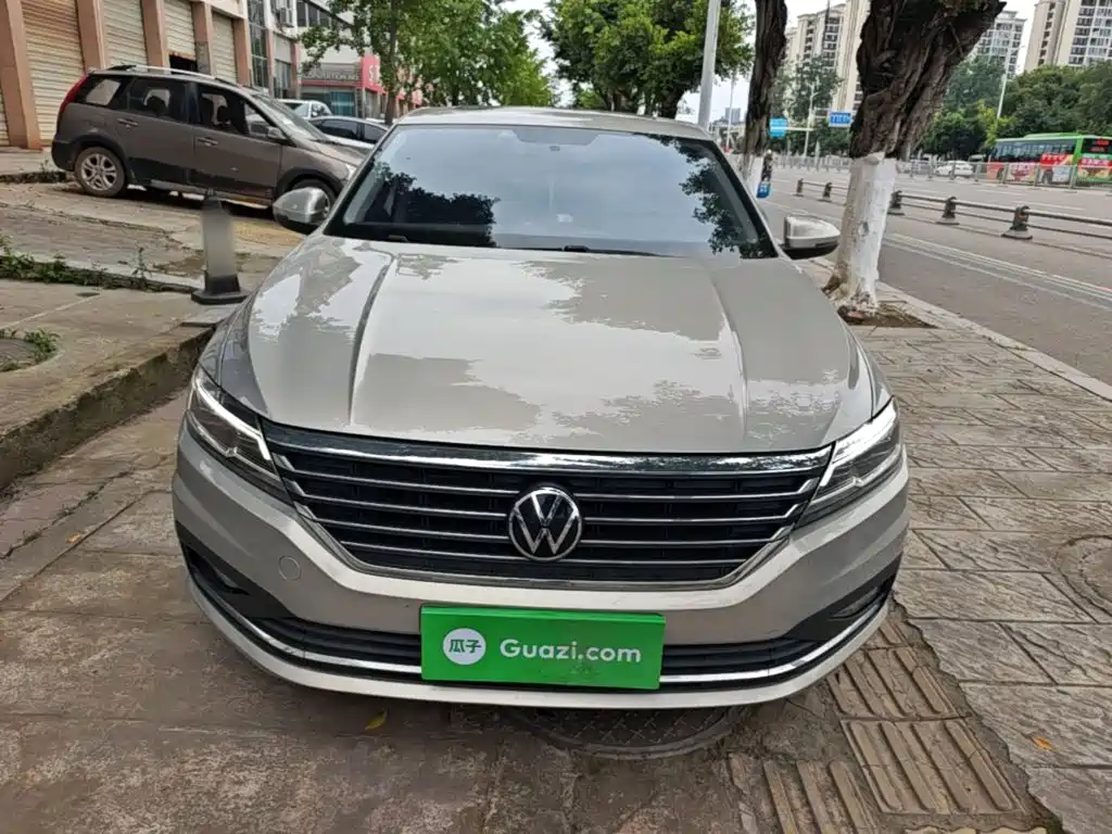 Lavida 280 TSI DSG Comfort