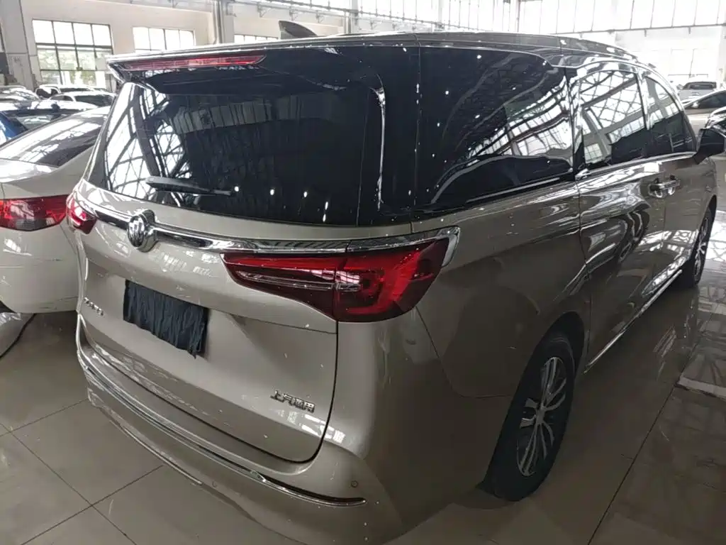 Buick GL8 ES LaCrosse Premium