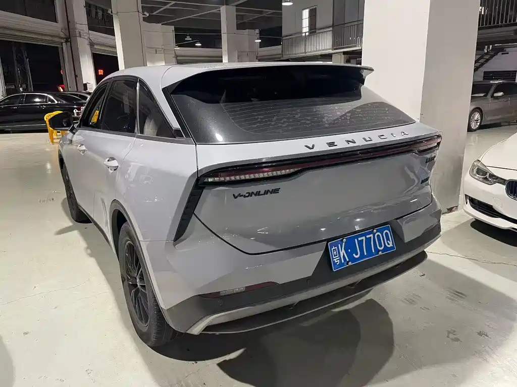 Venucia Big V 260 T Idol