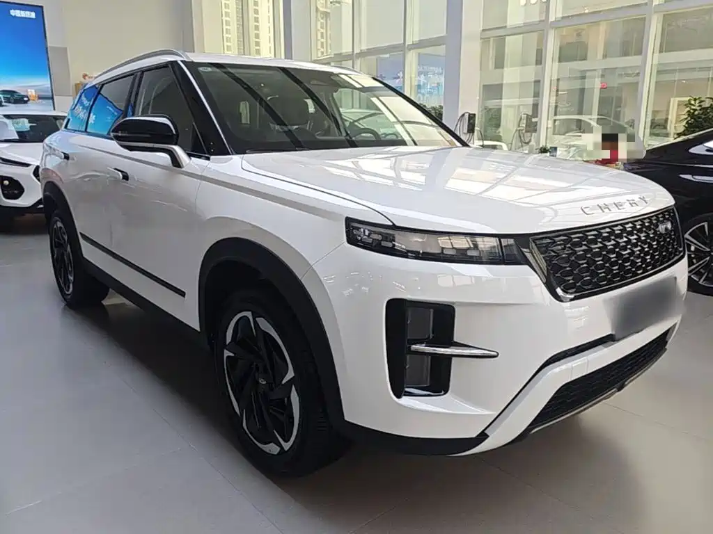 Tiggo 7 C-DM 1.5 T 120 KM Royal