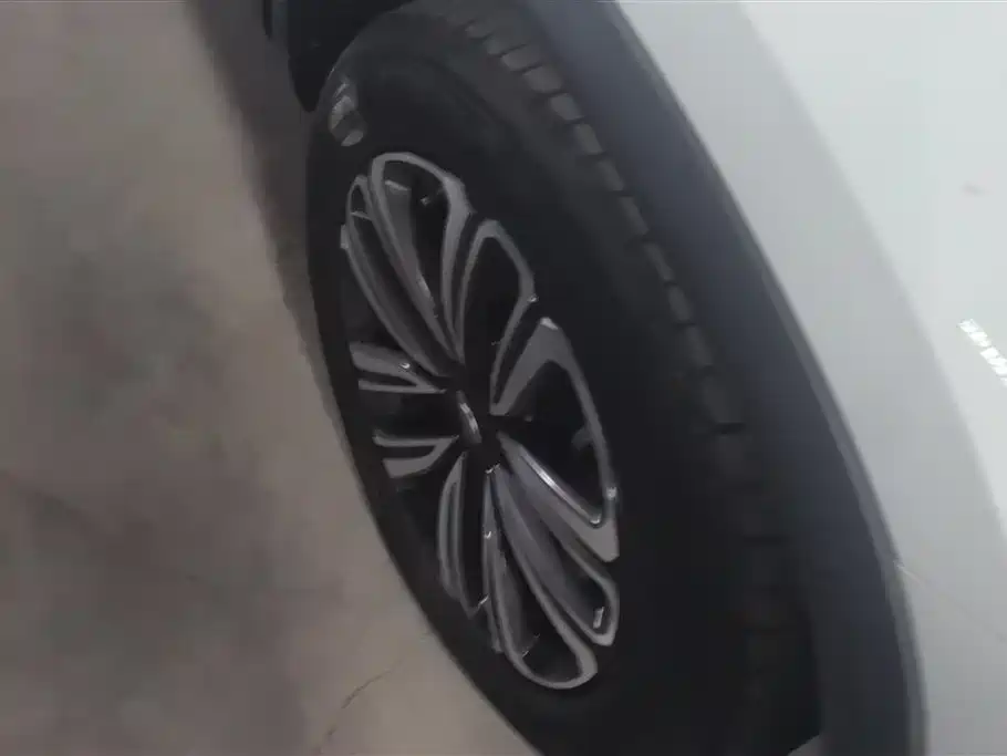 Tiggo 8 290 TGDI Auto Luxury