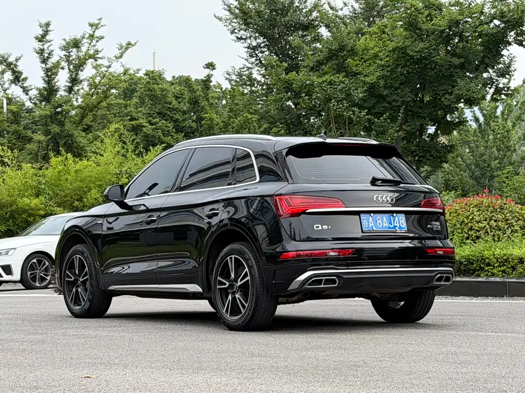 Audi Q5 L 40 TFSI Fashion Dynamic