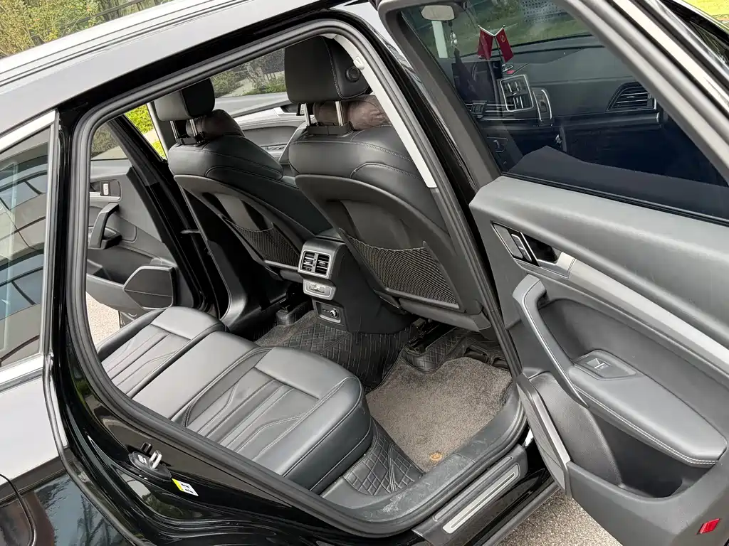 Audi Q5 L 40 TFSI Fashion Dynamic