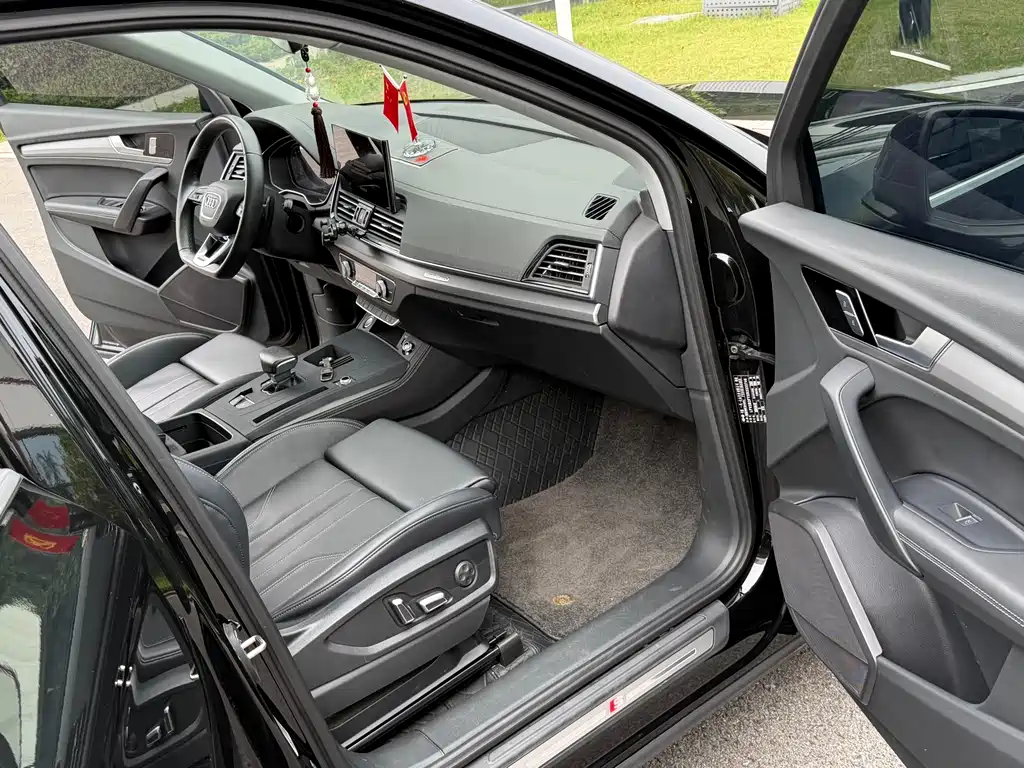 Audi Q5 L 40 TFSI Fashion Dynamic