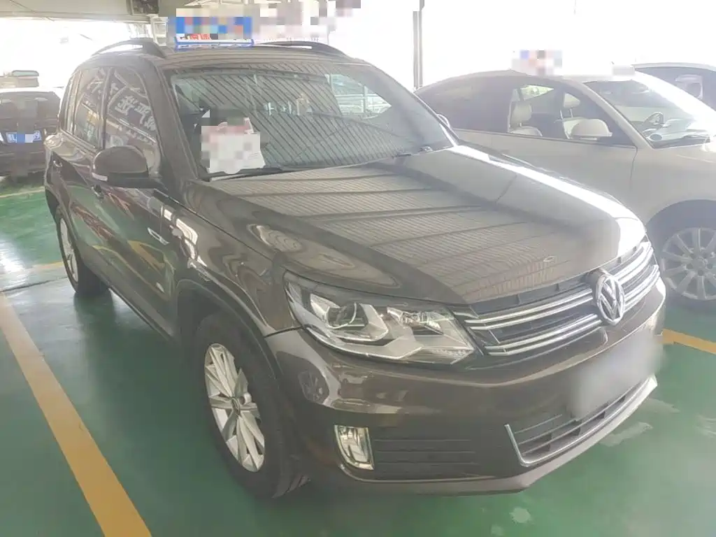 Tiguan 300 TSI Auto 4 WD Style Vision