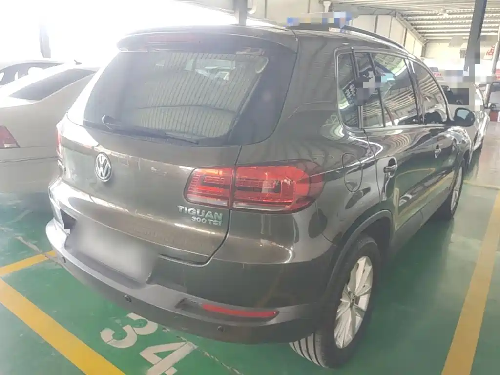 Tiguan 300 TSI Auto 4 WD Style Vision