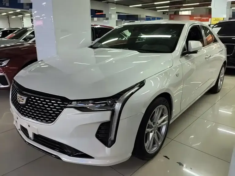 Cadillac CT4 25 T Style