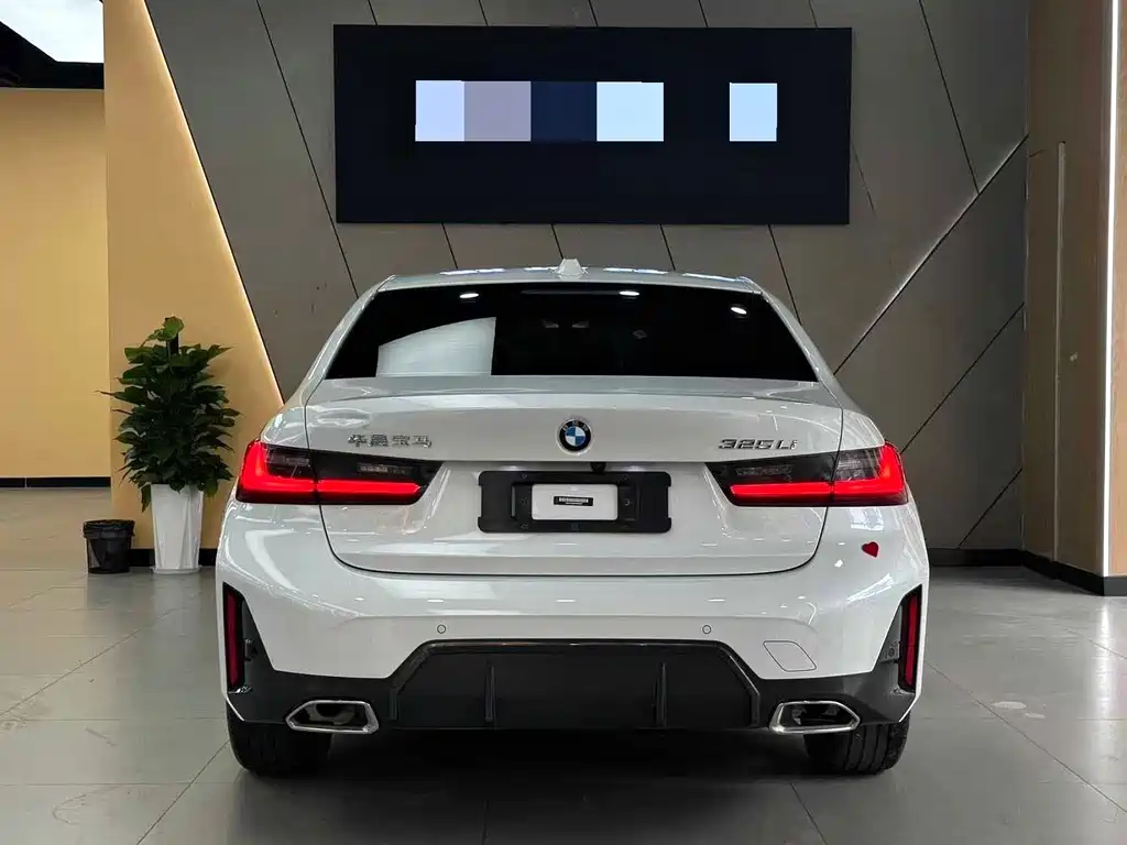 BMW 3 Series 325 Li M Sport Package