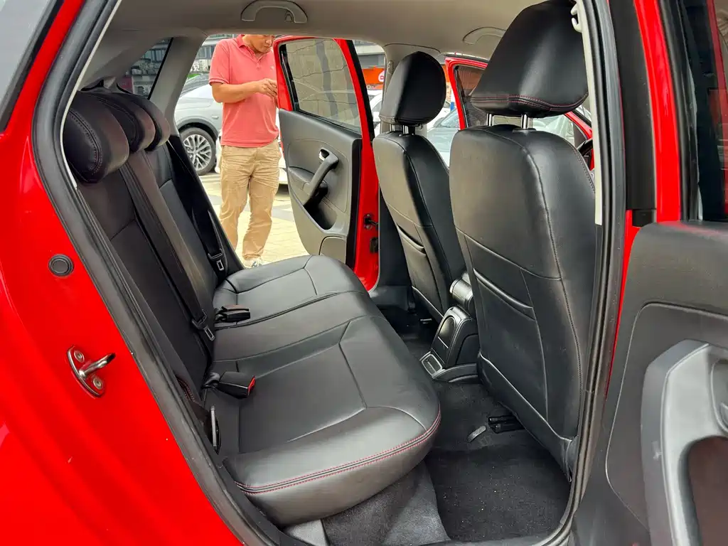 Polo 1.6 L Auto Comfort