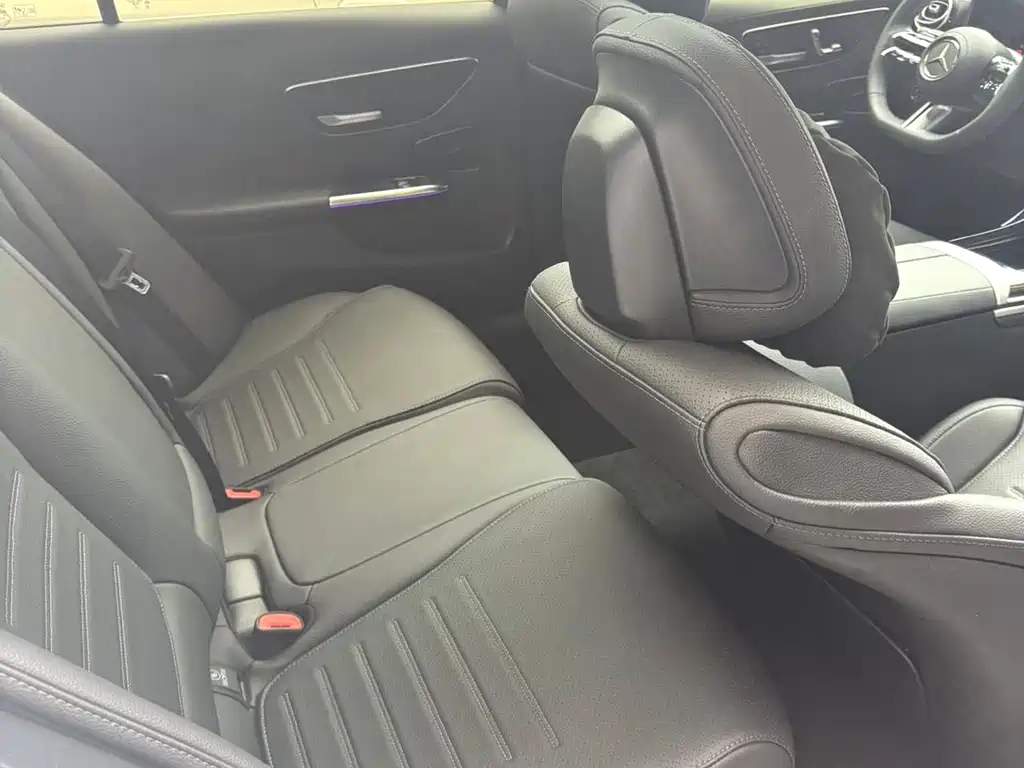Mercedes-Benz C-Class C 260 L Sport