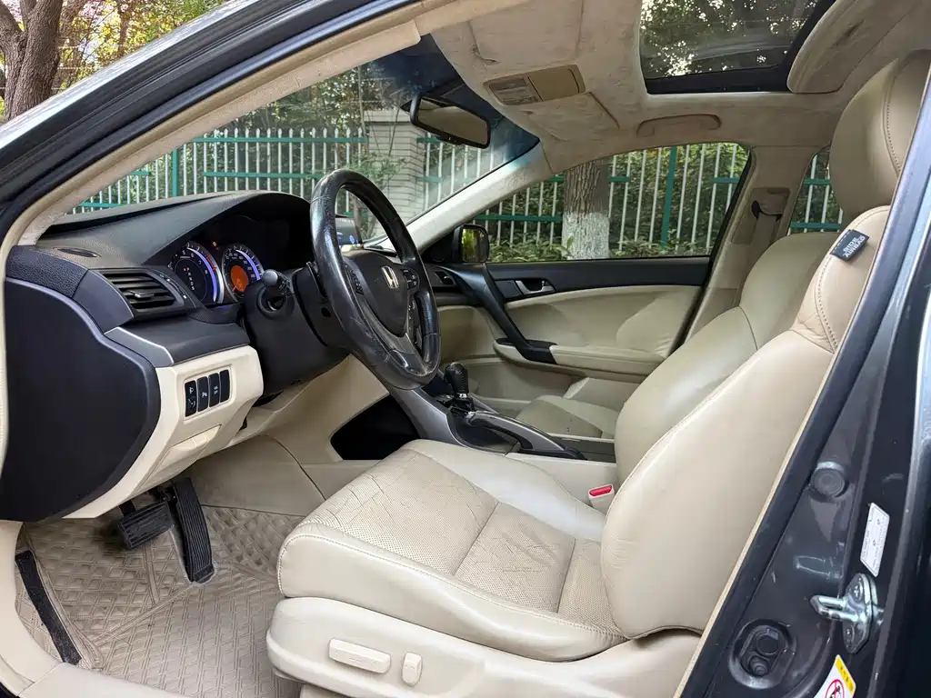 Spirior 2.4 L Luxury