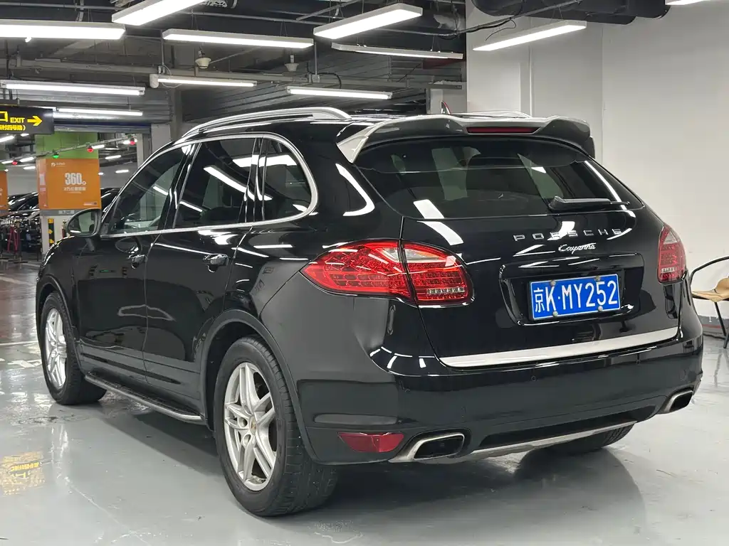 Cayenne Cayenne Platinum Edition 3.0 T