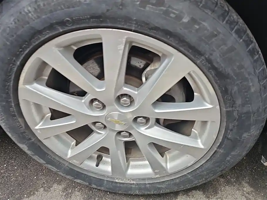 Malibu 2.0 L Auto Luxury