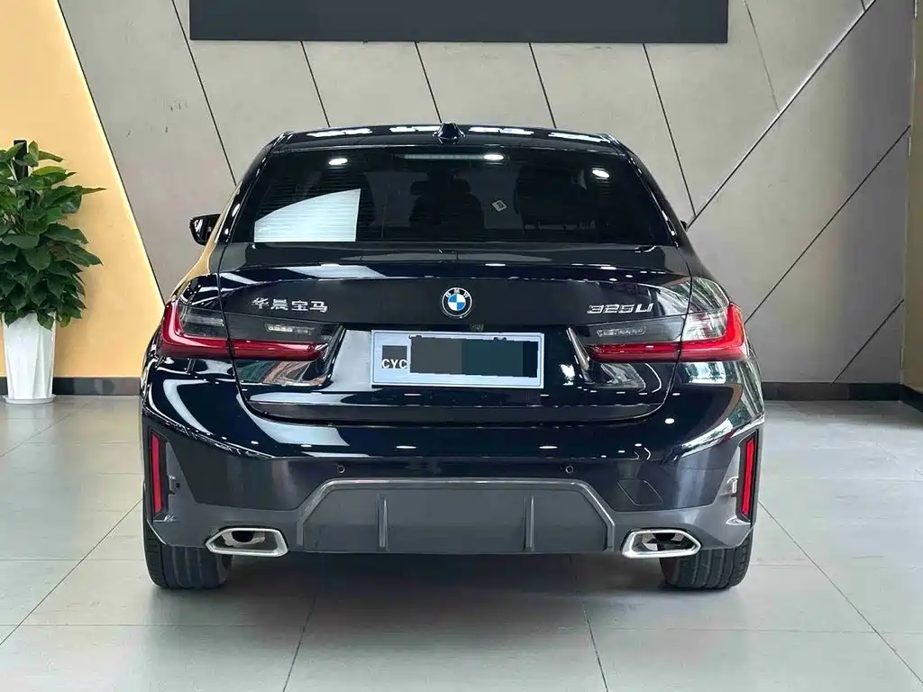 BMW 3 Series 325 Li M Sport Package