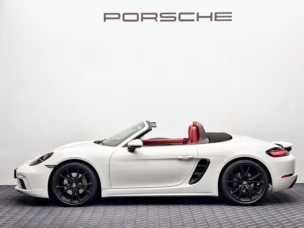 Porsche 718 Boxster 2.0 T