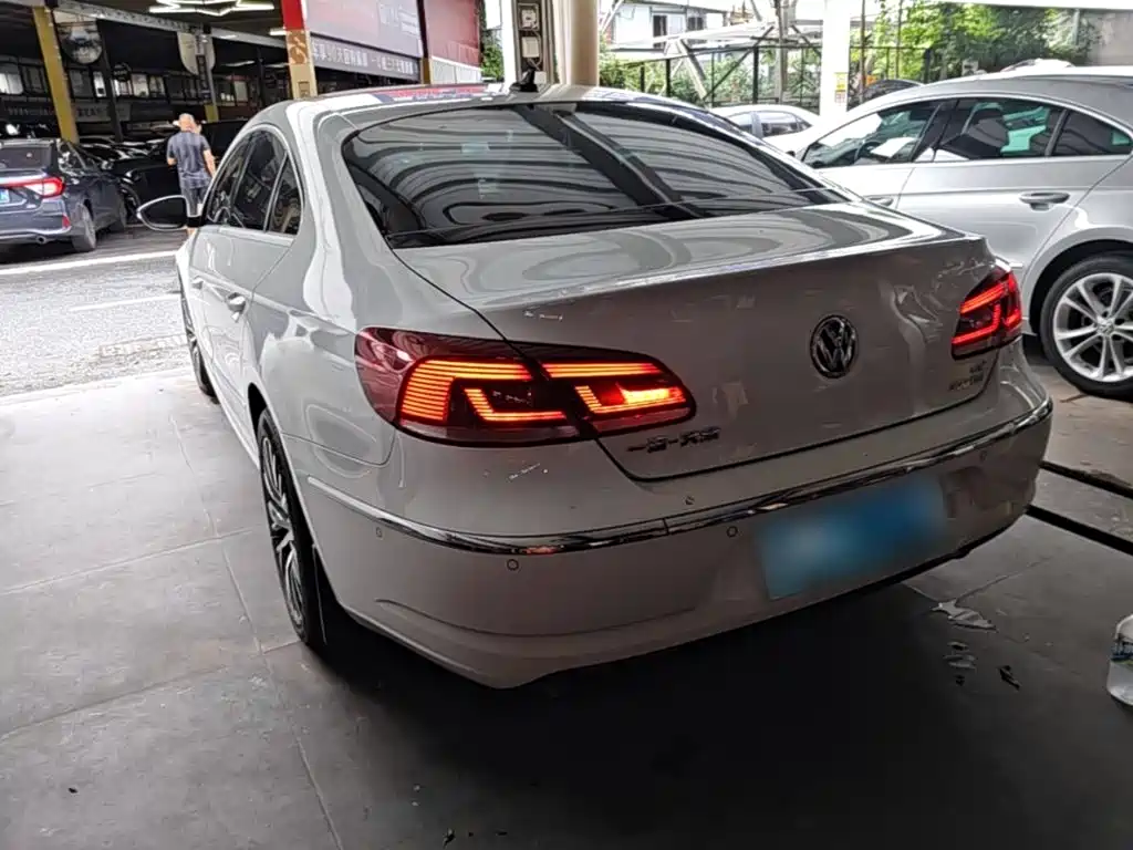 VW CC 一汽-大众CC 2016款 300 TSI 25周年纪念版