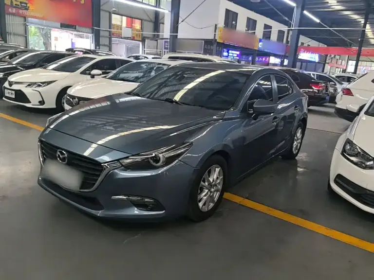 Mazda 3 Axela Sedan 1.5 L Auto Luxury CN-V