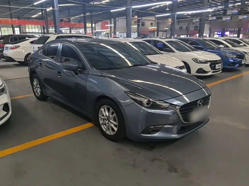Mazda 3 Axela Sedan 1.5 L Auto Luxury CN-V