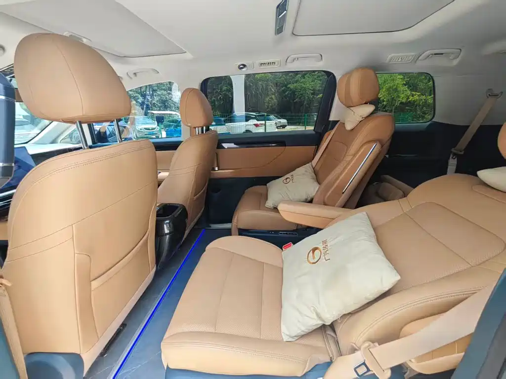 Trumpchi E8 NEV 传祺E8 PHEV 2024款 150 km MAX