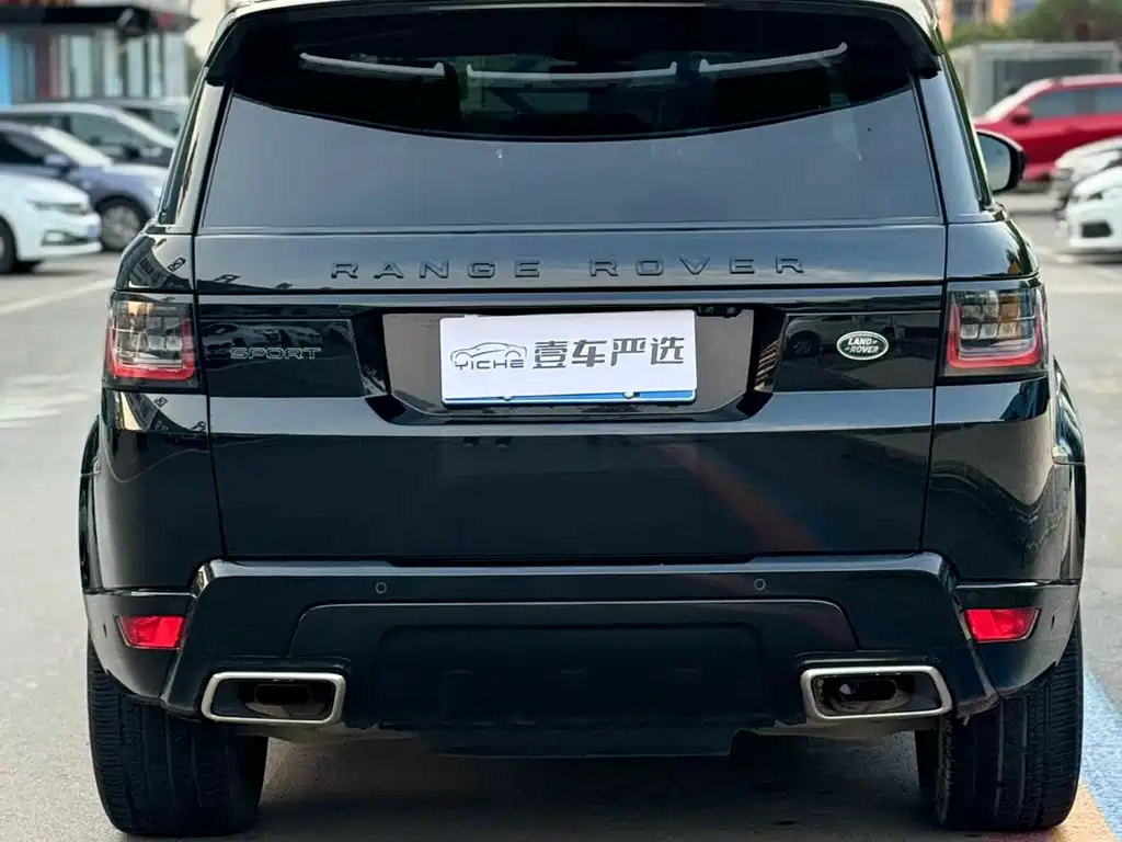 Range Rover Sport 3.0 L6 Shine Black